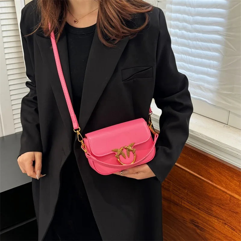 Fashionable Retro High-texture Handbag for Women