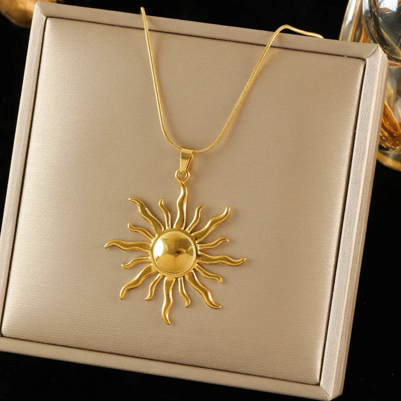 Stainless Steel Metal Gold Color Sun Pendant Necklace for Women