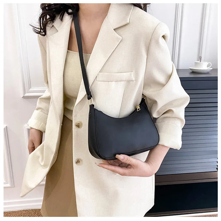 Fashionable and trendy solid-color handbag for Women