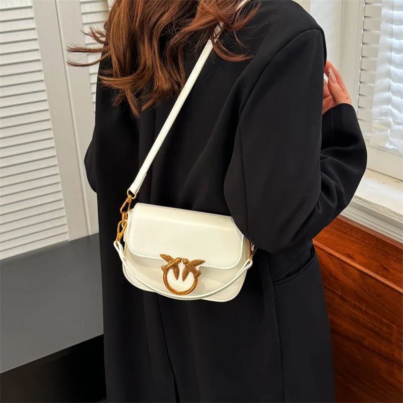 Fashionable Retro High-texture Handbag for Women