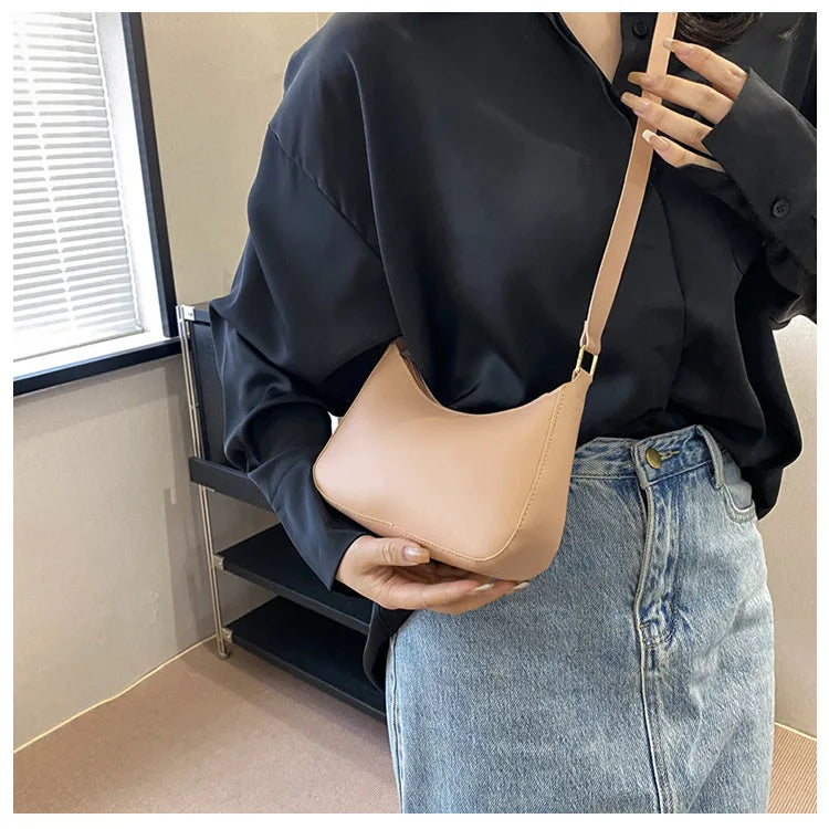 Fashionable and trendy solid-color handbag for Women