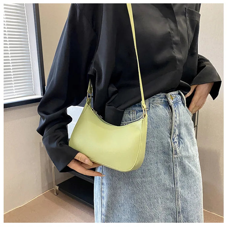 Fashionable and trendy solid-color handbag for Women